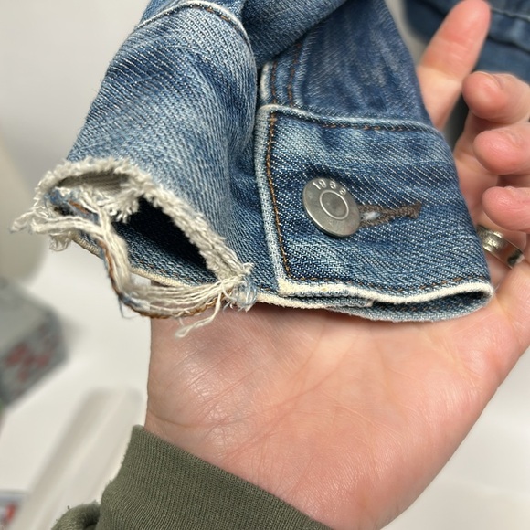 Classic Blue Denim Jacket gap 1969 size small 100% cotton - Picture 4 of 8